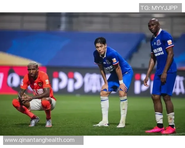 富力与申花激战正酣最新比分揭晓精彩瞬间回顾与赛后分析